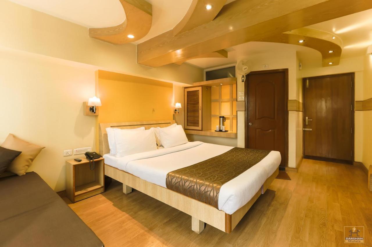 Hotel Darshan Udagamandalam Exterior foto